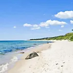 Awesome In Aakirkeby With Wifi